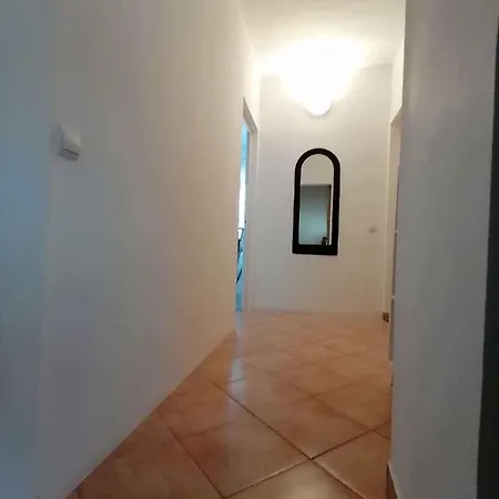 In 19405 Apartman *